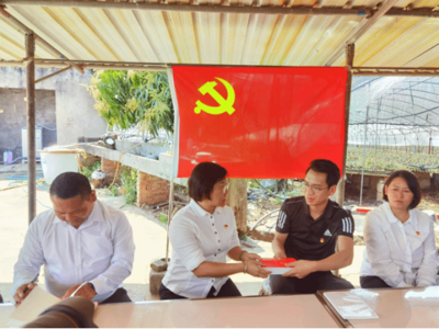 春风送暖意，入企暖民心——临沧市农业技术推广站党支部开展主题党日活动纪实